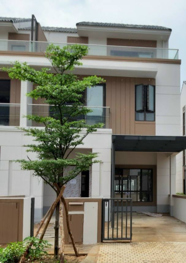 BÁN CĂN GÓC NHÀ PHỐ SWANBAY MỘT CĂN DUY NHẤT CÓ GIÁ TỐT NHẤT.